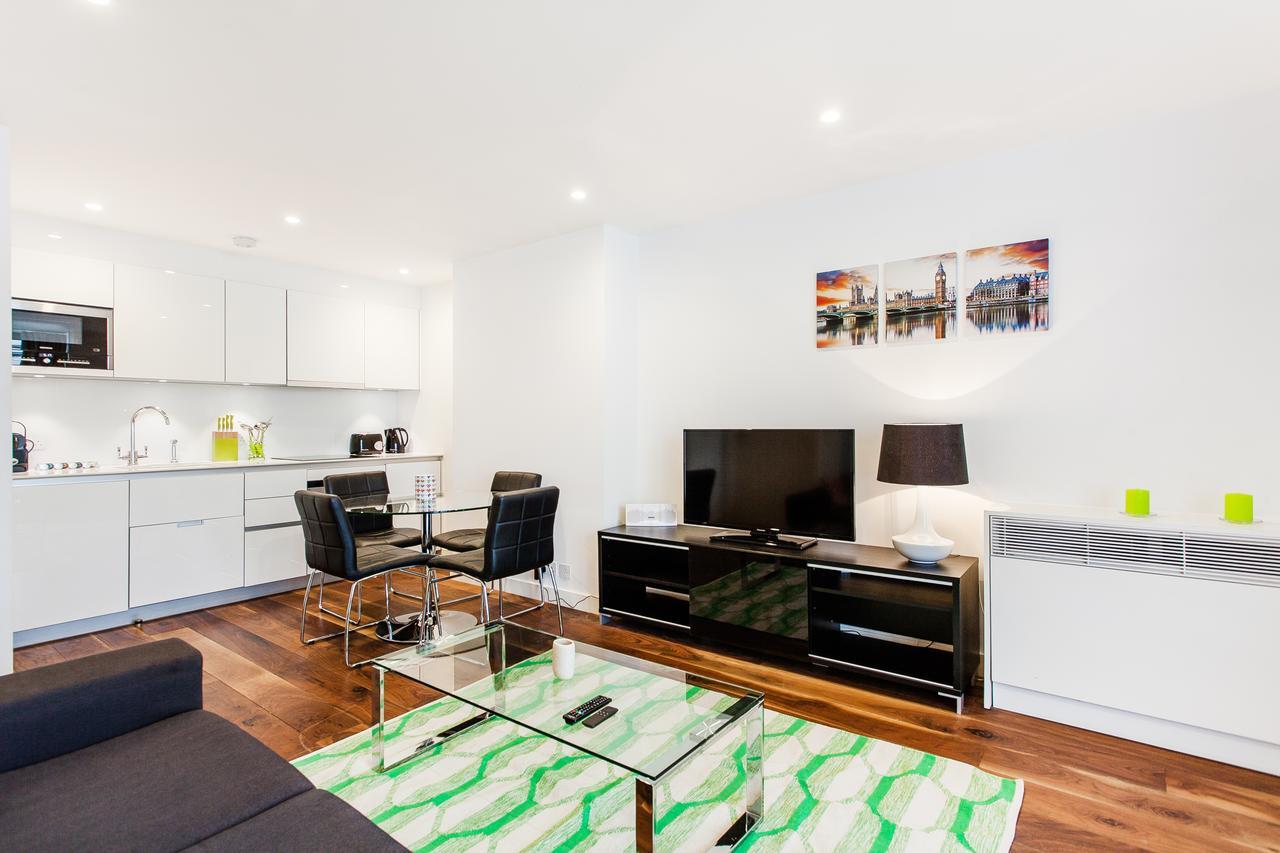 The Oxford Street Apartment